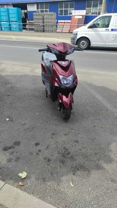 Scuter electric aproape nou