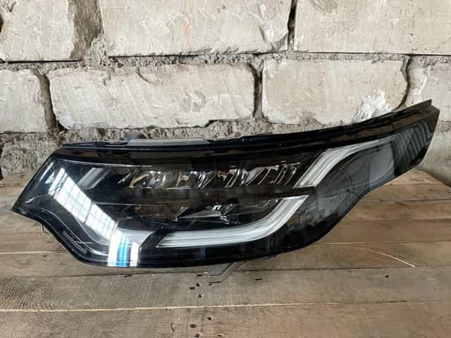 Far Stanga Land Rover Discovery 5 Clema Rupta