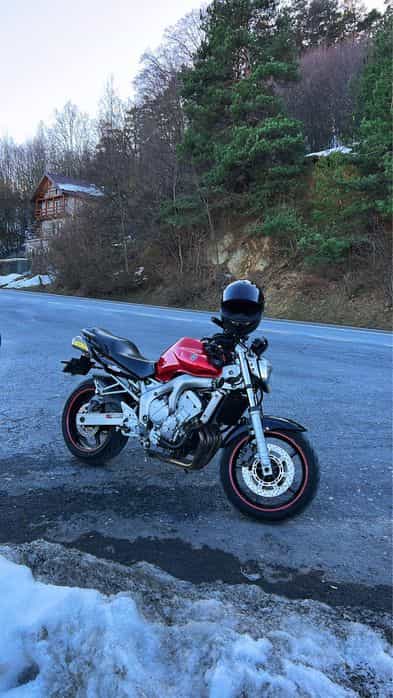 Vand Yamaha FZ 6-N ( similar Honda hornet, Suzuki gsr)
