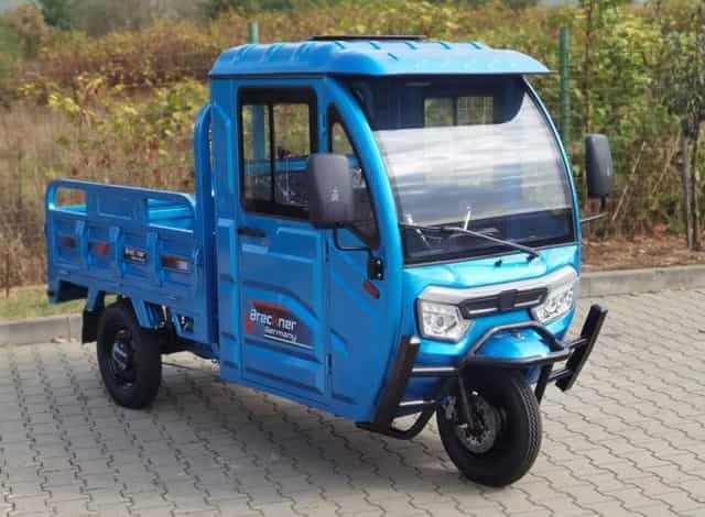 Triciclu fara permis cu cabina 2000w