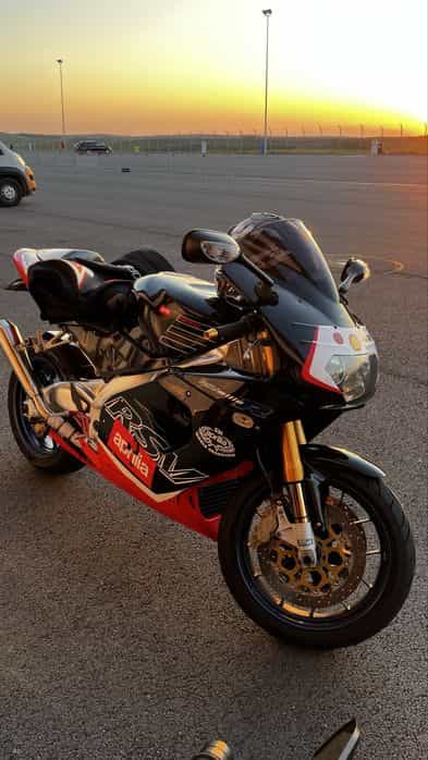 Aprilia RSV Mille R 2001 + Extras
