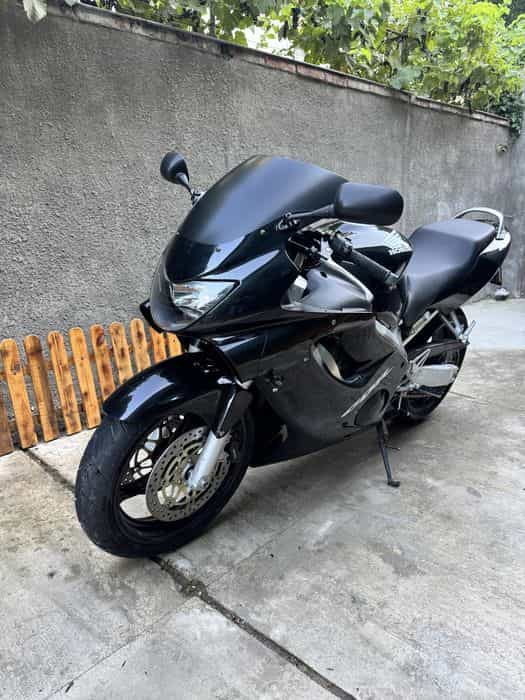 Vand Honda cbr 600