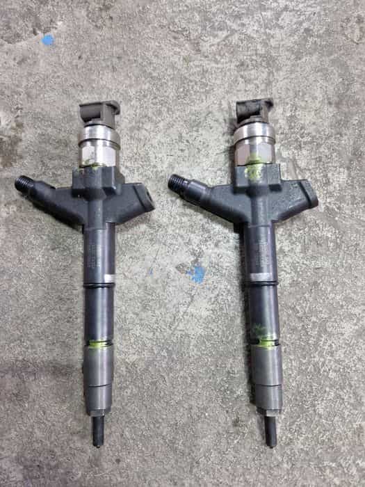 Injectoare Nissan Navara 2012 cod 166005x30A