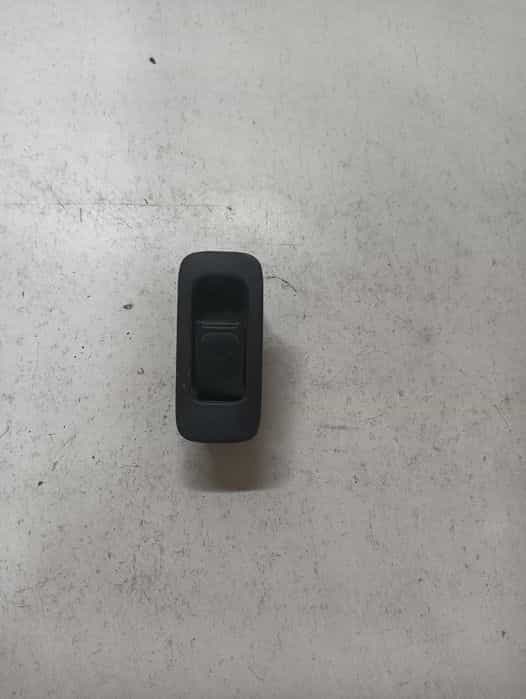 Butoane Geamuri Electrice Dreapta Fata Suzuki Jimny Fj, Sn 1998 - > 37