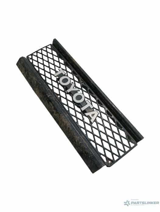 Grila Fata Toyota Land Cruiser Pickup _J7_ 1984 - >