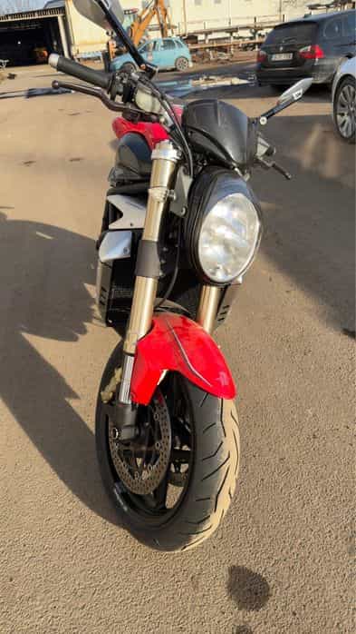 MV Agusta Brutale 989R