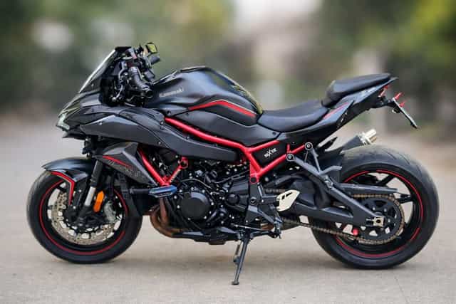 Kawasaki zH2 compresor