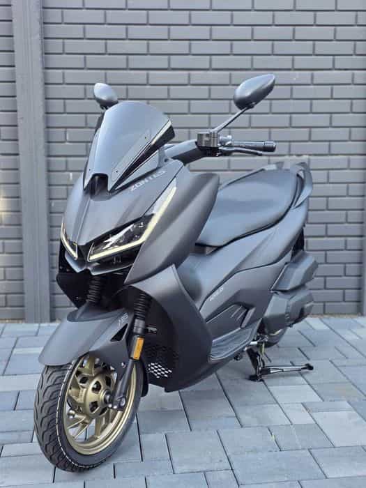 Scuter Zontes D125 ABS + TCS , 15 CP cel mai puternic! Permis B.