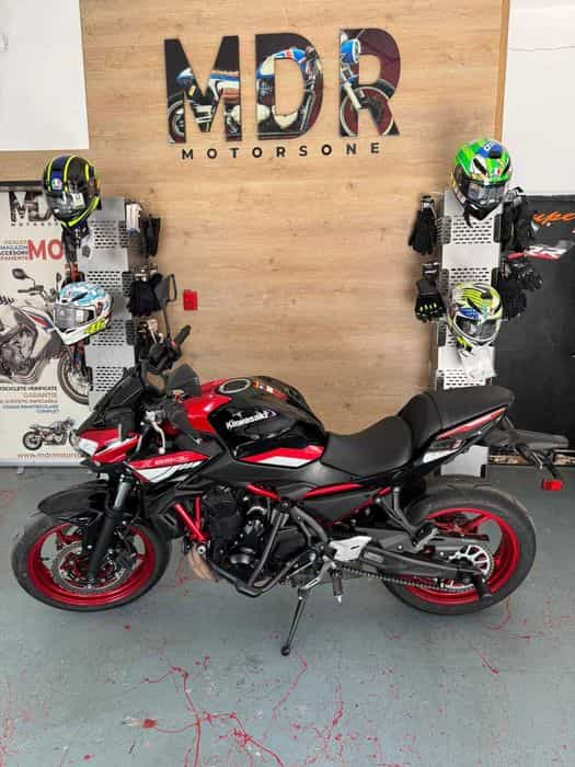 Kawasaki Z650 2024 limitat A2 35kw -GARANTIE-