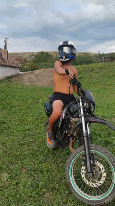 Vand cross Aprilia 80cc 2t defect