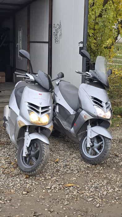 Scuter Aprilia Leonardo 250cc inmatriculat