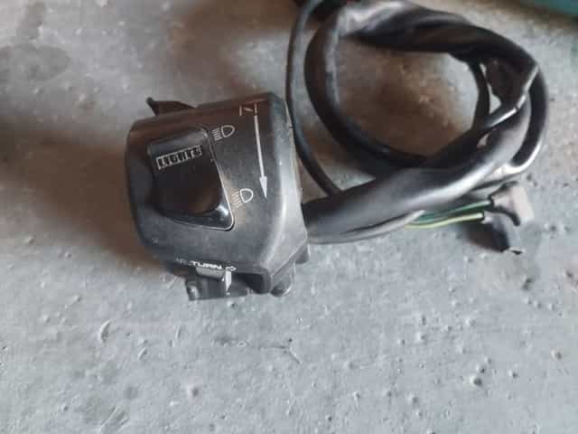 Comanda bloc lumini stânga pentru Honda VFR 800 Fi