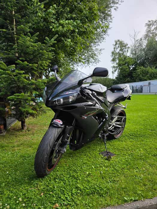 Yamaha R1 2006 12000 km