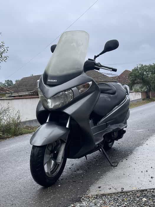 Suzuki Burgman 250 cmc