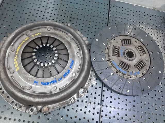 disc cu placa volanta masa fixa 2.5 crd jeep cherokee  disc 7,6mm