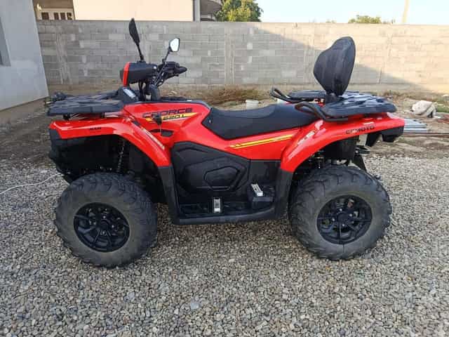 Vând ATV CFMOTO CForce 520L !!