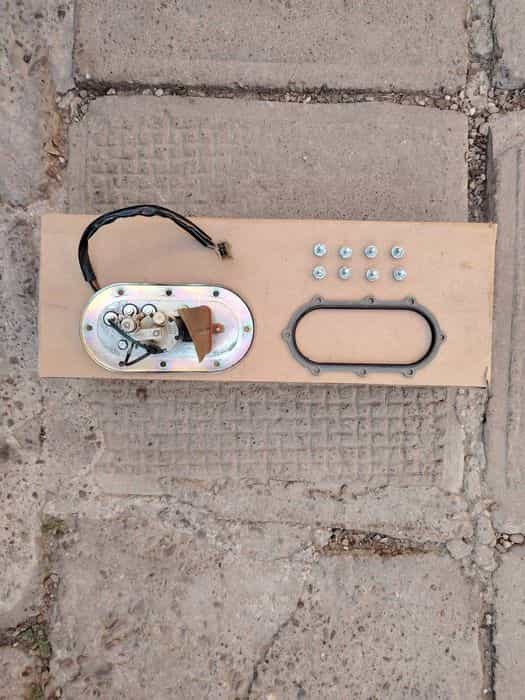 POMPA combustibil / suzuki gsxr 600 /750 SRAD