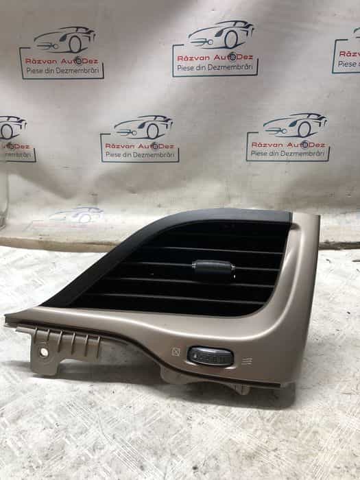 Grila ventilatie dreapta  Jeep Cherokee - Motorina 2015