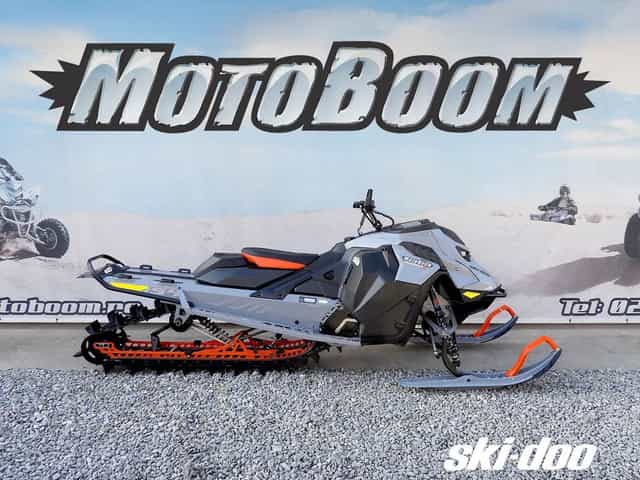 Snowmobil Ski-Doo Summit X 850 E-Tec Shot Touchscreen 154 2026