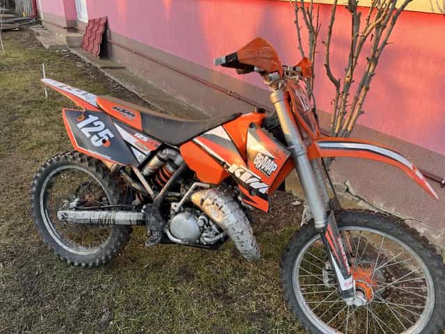 Vând sau schinb ktm sx 125 an 2008