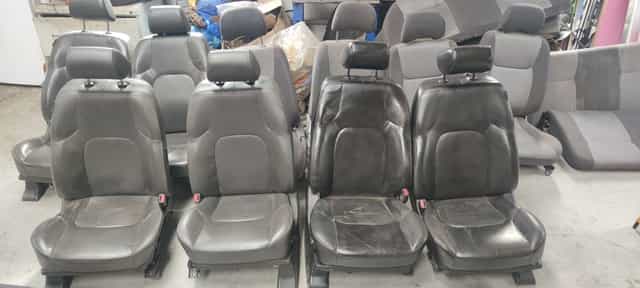 Scaun bancheta fete usi interior nissan navara pathfinder