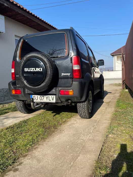 Vand Suzuki Jimny an 2011