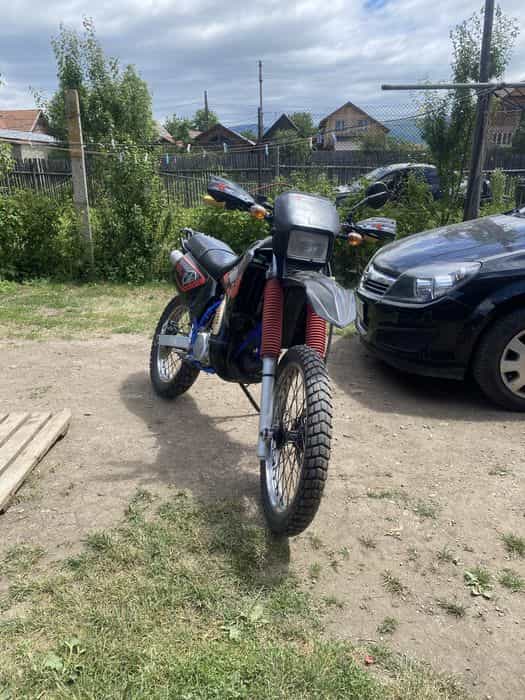 Yamaha dt 125 inmatriculat pentu a1 (nu ktm, kawasaki, honda)