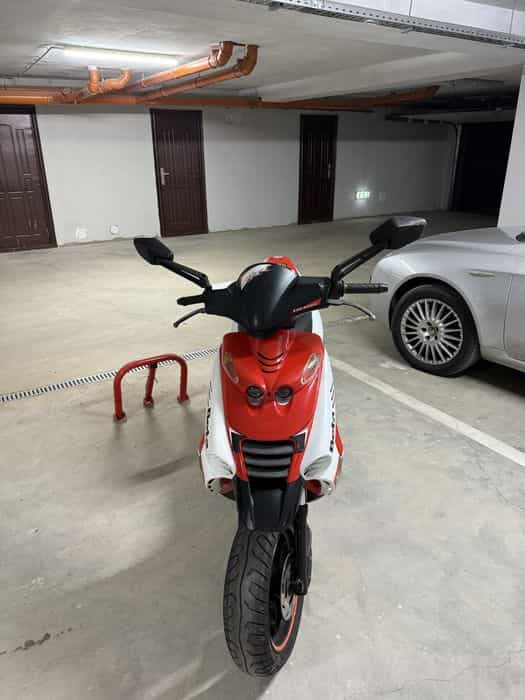 Scuter beta ark 80cc