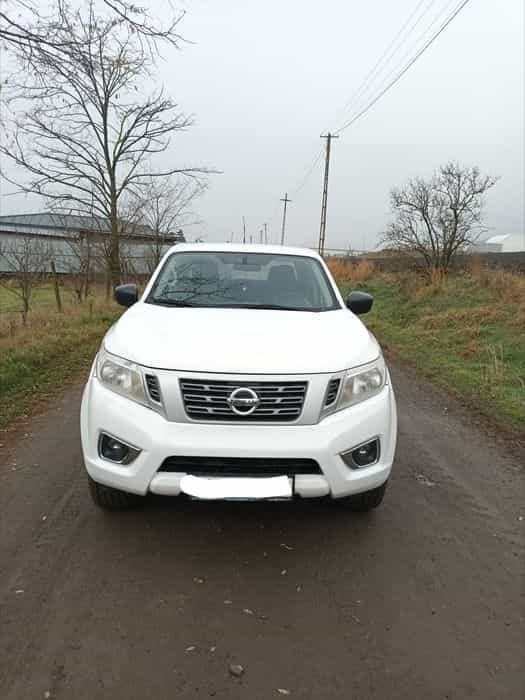 Vând Nissan Navara 2016