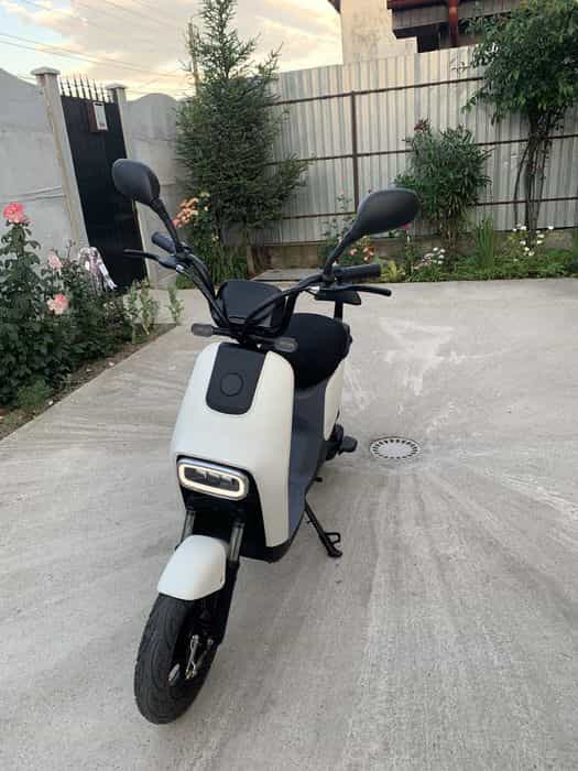 Vand Scuter Electric