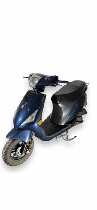 Scuter pe benzina fara permis cu acte de 25km/h La Souris