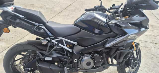 Șa rider + pasager Suzuki GSX-S1000GX / GSX-S1000GT – NOI