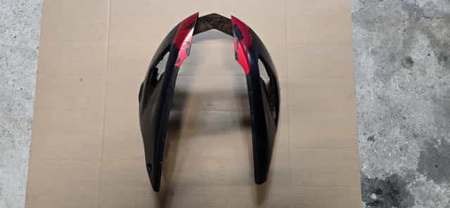 Bug Spoiler yamaha Fz6 2005