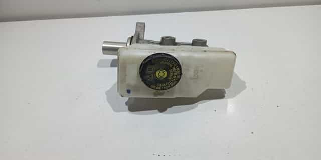 Pompa servofrana cu vas lichid servo 0204842367 Nissan Navara D23 [fa