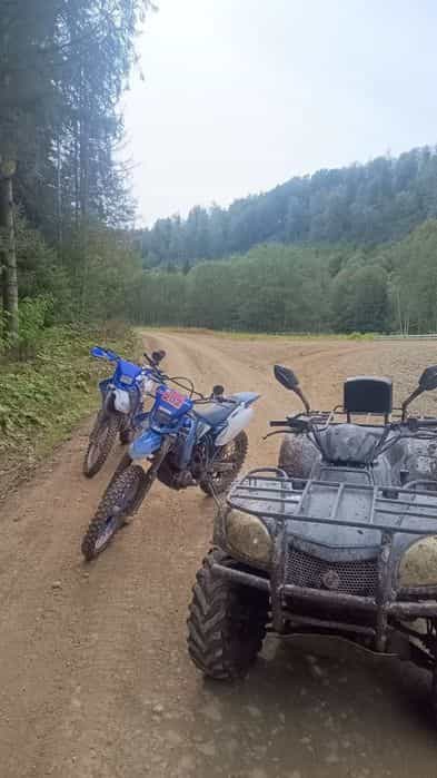 Vând cros Yamaha yz426f