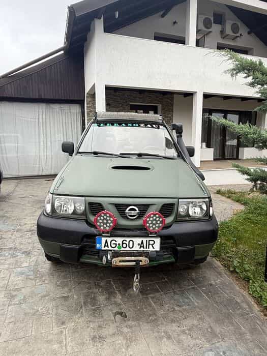 Nissan Terrano autoutilitară