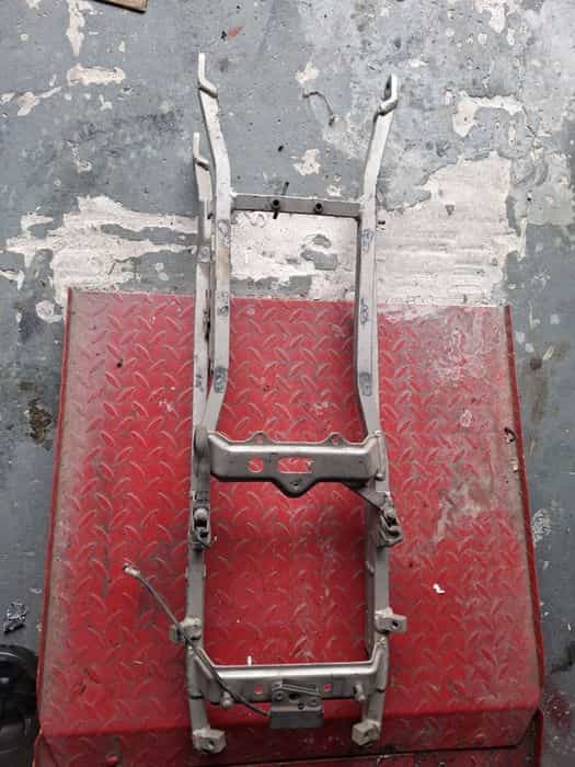 Cadru codita spate pentru Kawasaki Zx9 r model 2001