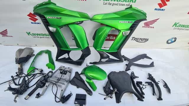 Carene Kawasaki Z1000 SX 2011 - 2016 cu rezervor si tobe