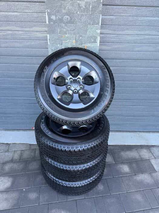 Jante noi, anvelope noi! 255 70 R18 Jeep  Wrangler 5x127