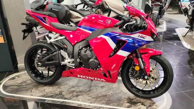 Honda CBR 600 RR Nou ~ Garantie internationala ~ Rate ~