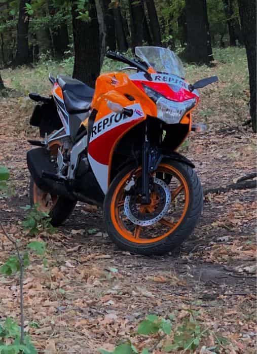 Honda CBR 125 R 2015 A1