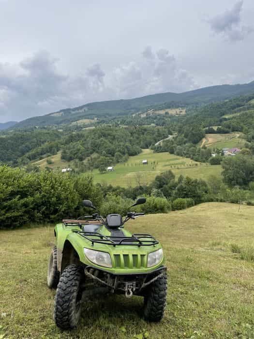 De vanzare atv Arctic-cat 550