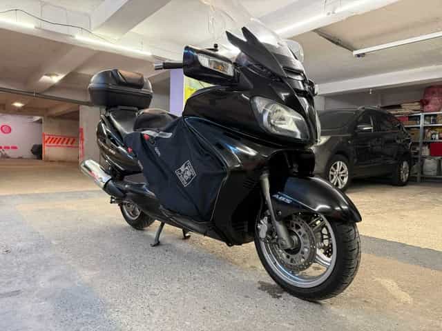 Maxi Scuter Suzuki Burgman 650 Executive ABS 2005 – 68.000 km