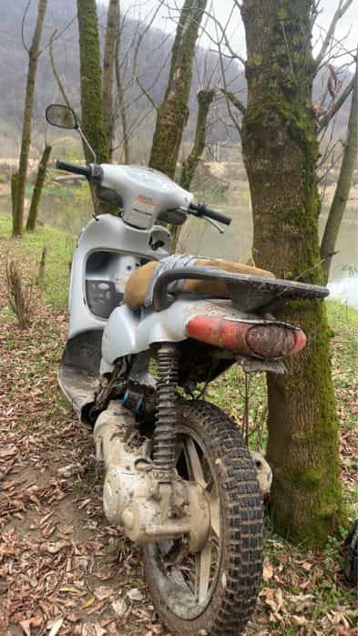 Vand scuter Aprilia Scarabeo 49cc