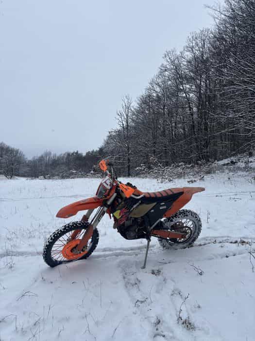 Vând ktm 250 4t 2010