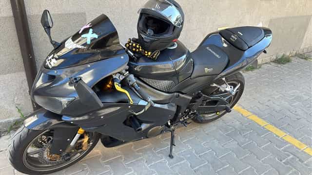 Kawasaki ninja zx6r 2006