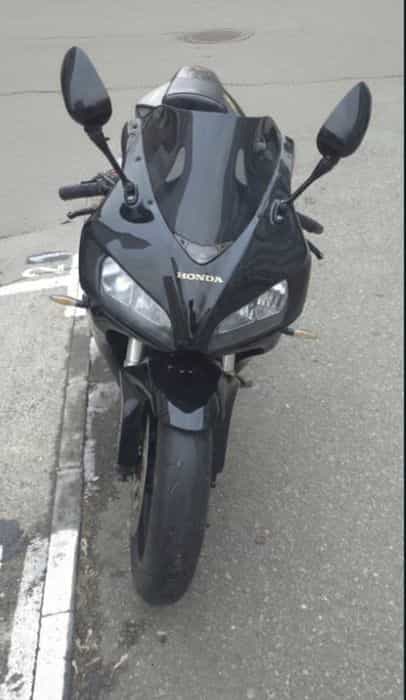 Honda cbr 1000rr