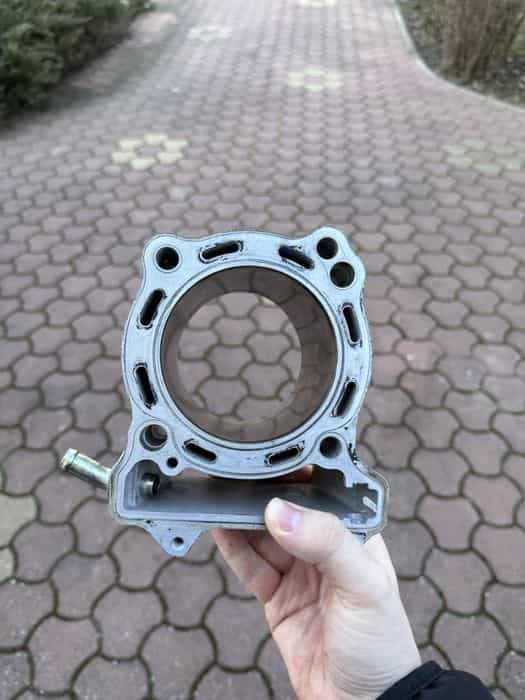 Cilindru suzuki ltz-400 ( kawasaki kfx , artic cat dvx)