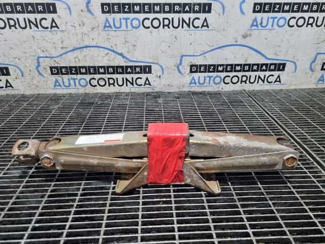 Cric Suzuki Jimny 1998 - 2005 (1282)