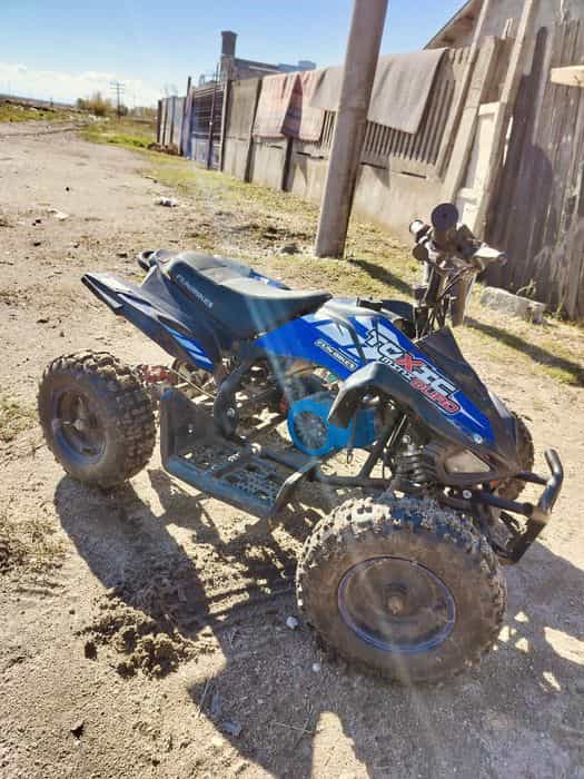ATV de vânzare,aproape nou,,